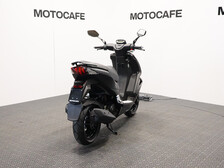 Peugeot Speedfight 4