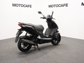 Peugeot Speedfight 4