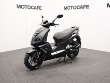 Peugeot Speedfight 4