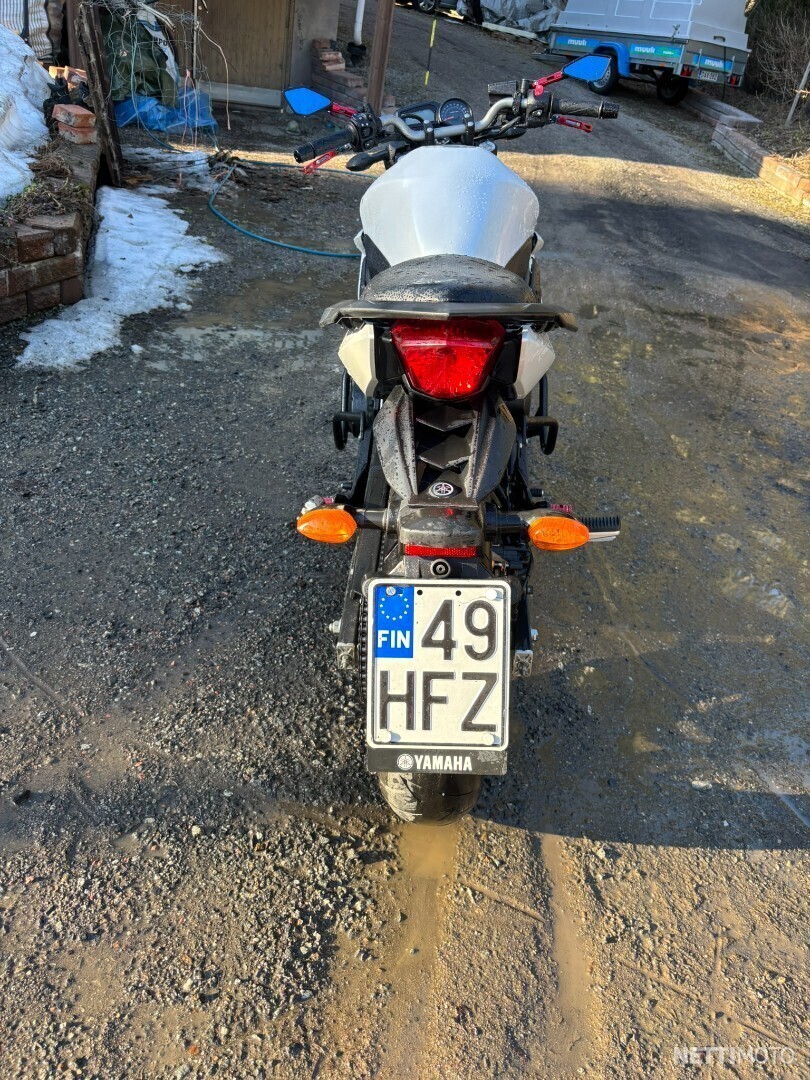 4 / 6