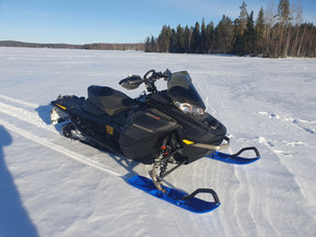 Ski-Doo Mach Z