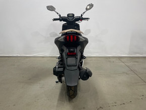 Peugeot Speedfight 4