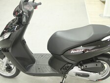 Peugeot Kisbee