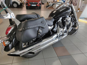 Suzuki Intruder