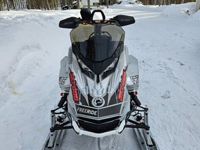 Ski-Doo Freeride