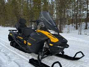 Ski-Doo Expedition