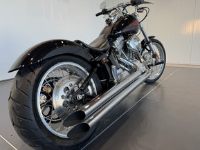 Harley-Davidson Softail