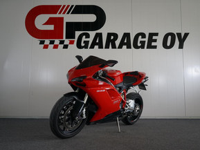 Ducati 848