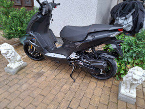 Peugeot Speedfight 4