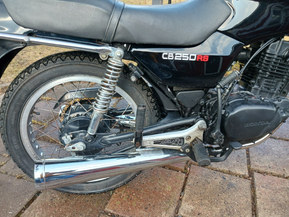 Honda CB