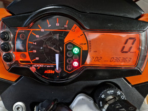 KTM 990