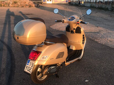 Vespa GTS