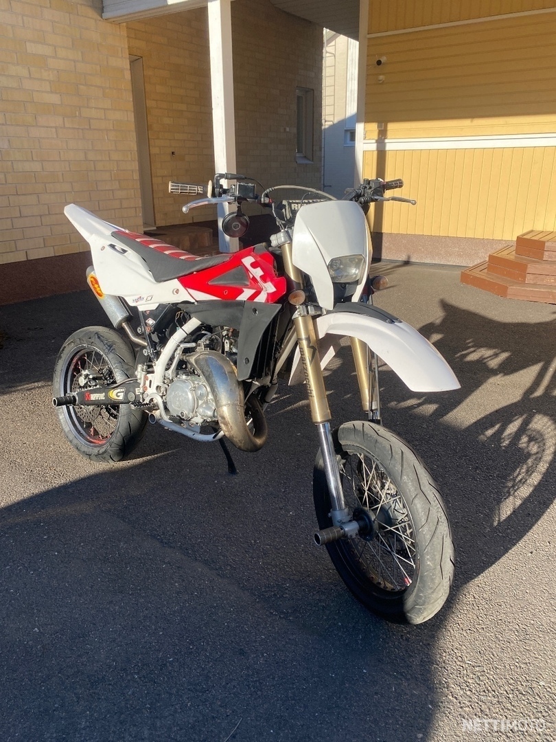 2 / 6