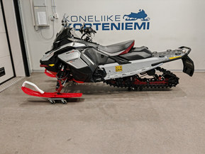 Ski-Doo Renegade
