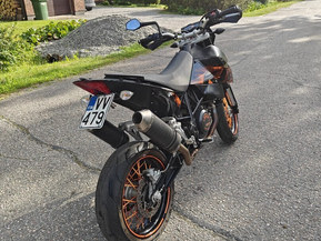 KTM 690