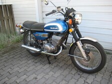 Suzuki GT