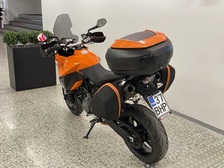 KTM 990