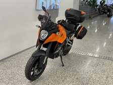 KTM 990