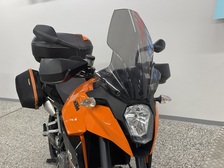 KTM 990