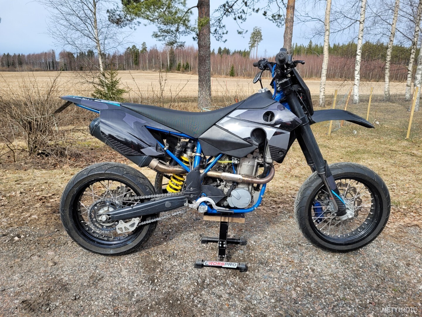 2 / 10