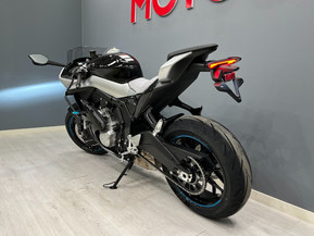 CFMOTO 675SR-R