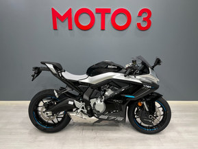 CFMOTO 675SR-R