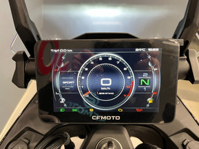 CFMOTO 800MT