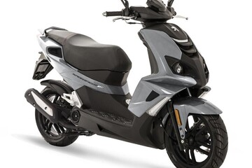 Peugeot Speedfight 4