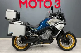 CFMOTO 800MT