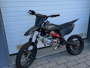 Muu merkki Muu malli