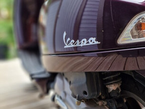 Vespa LX