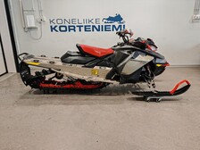 Ski-Doo Backcountry