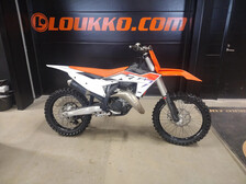 KTM 125