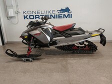 Ski-Doo MX Z
