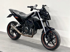 KTM 690