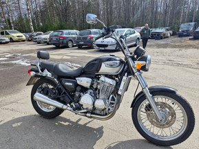 Triumph Adventure