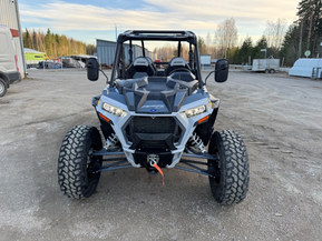 Polaris RZR