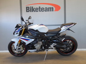 BMW S