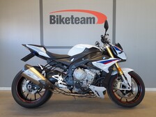 BMW S