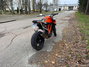KTM 1290