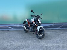 KTM 125
