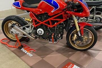 Ducati ST4