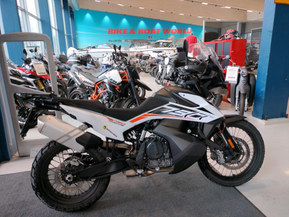 KTM 790