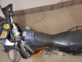 KTM 990