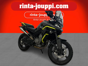 CFMOTO 800MT