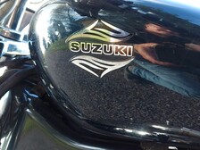 Suzuki Intruder