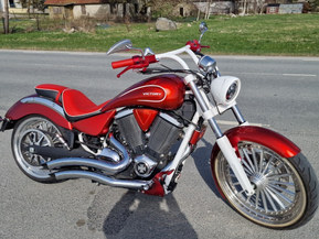 Victory Hammer 8 Ball