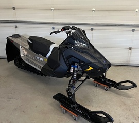 Polaris 600 R