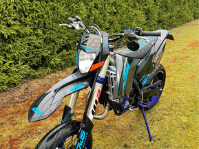 KTM 125