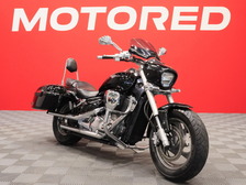 Suzuki Intruder